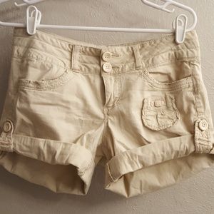 SALE Jolt Khaki Shorts Sz 9